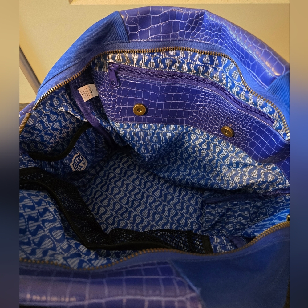 Lululemon Gym Bag - Picture 3 of 5